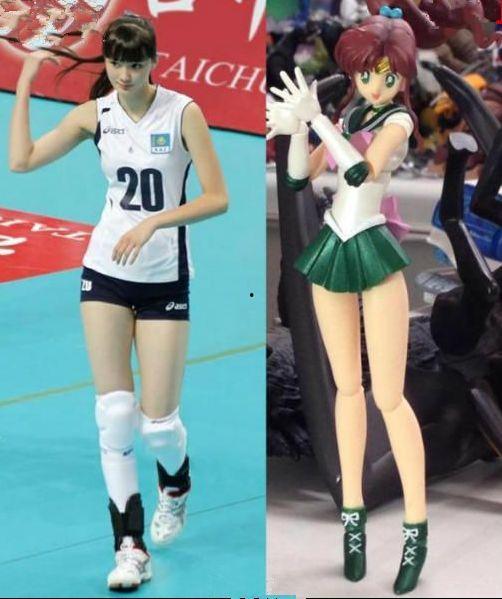 吃瓜娱乐酱打排球,展现青春风采